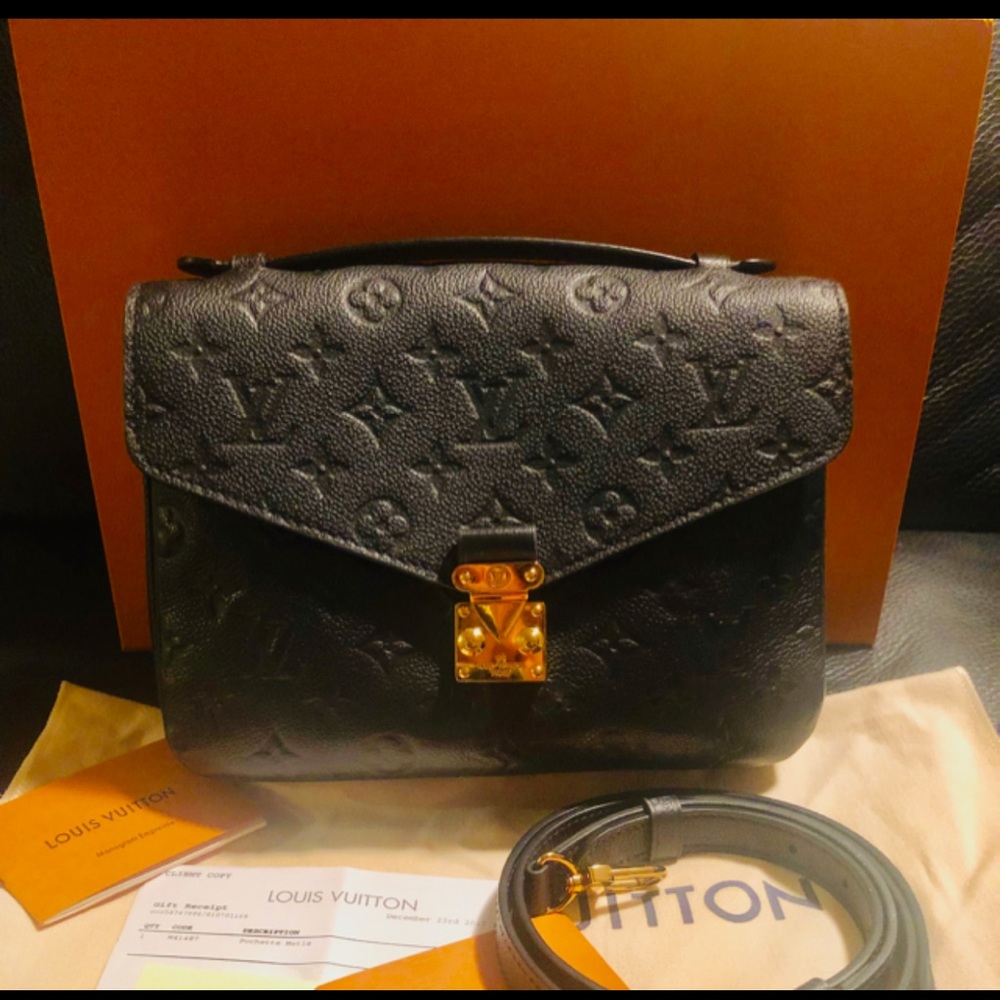 Louis Vuitton Pochette Métis